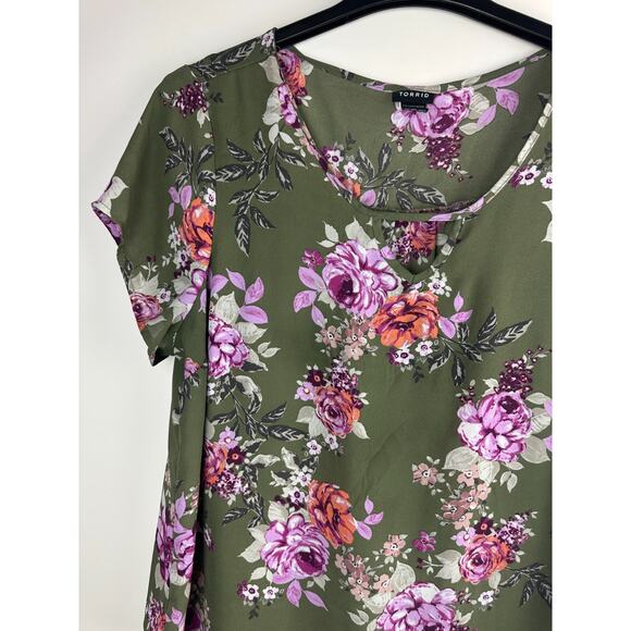 Torrid Floral Print Georgette Keyhole Blouse Green Lightweight Plus Size 1 1X - Picture 3 of 9